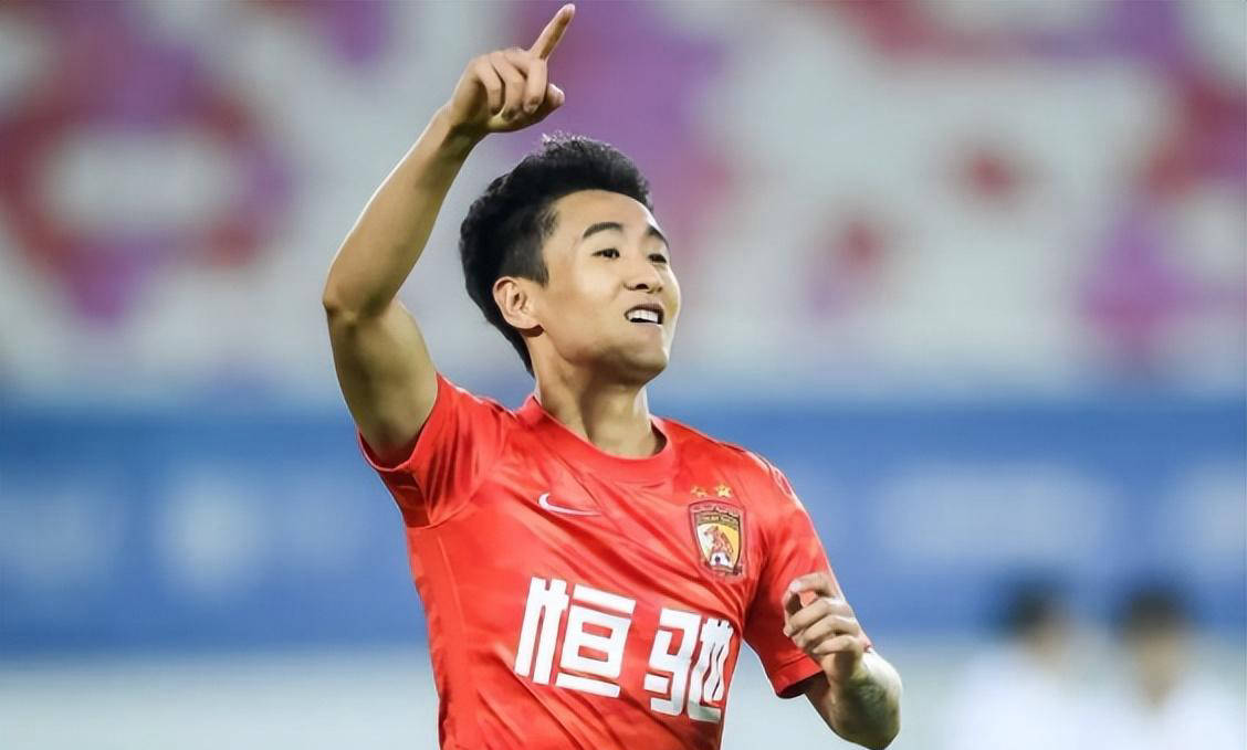 包含中国前锋斩获金靴，实力惊艳的词条