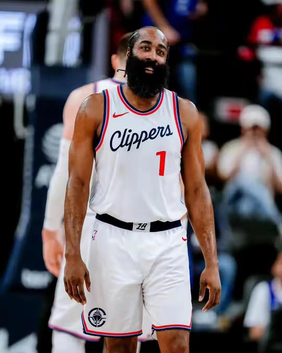 火箭负马刺,哈登状态谨慎 火箭负马刺,哈登状态谨慎