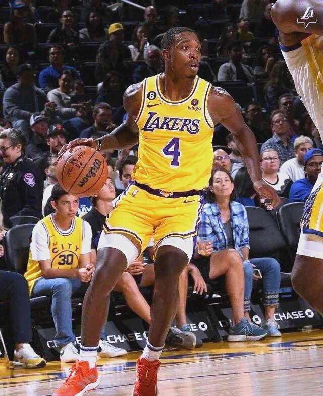 湖人不敌快船,遭遇两连败 湖人不敌快船,遭遇两连败