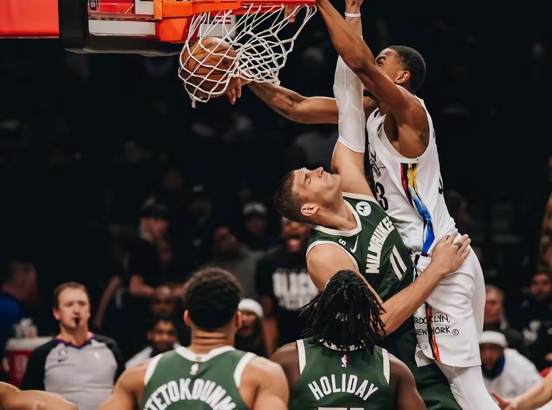 雄鹿擒凯尔特人，字母哥全场砍下35分