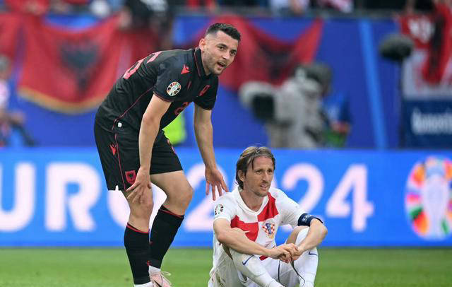 意大利足球联赛中一场激动人心的对决